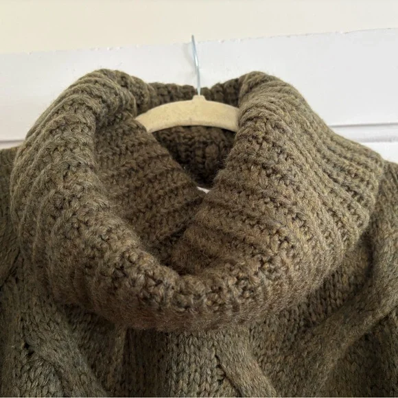 Madewell Somervell Modern Cable Cowl Neck Sweater - Picture 6 of 11